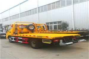 屏边附近拖车救援搭电